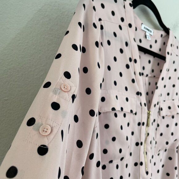 Express Womens Medium Polka Dot Zipper Blouse Blush Pink Roll Tab Sleeve Shirt - Picture 5 of 7